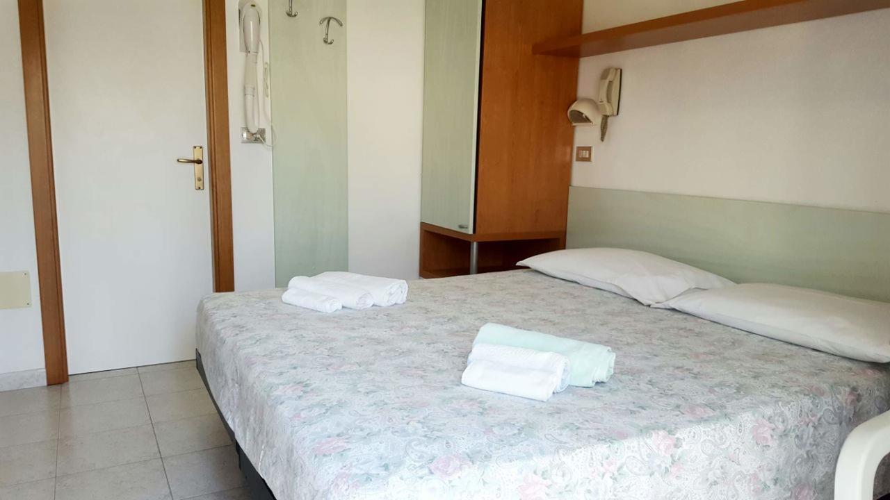 Hotel Villa Cesira Bellaria-Igea Marina Chambre photo