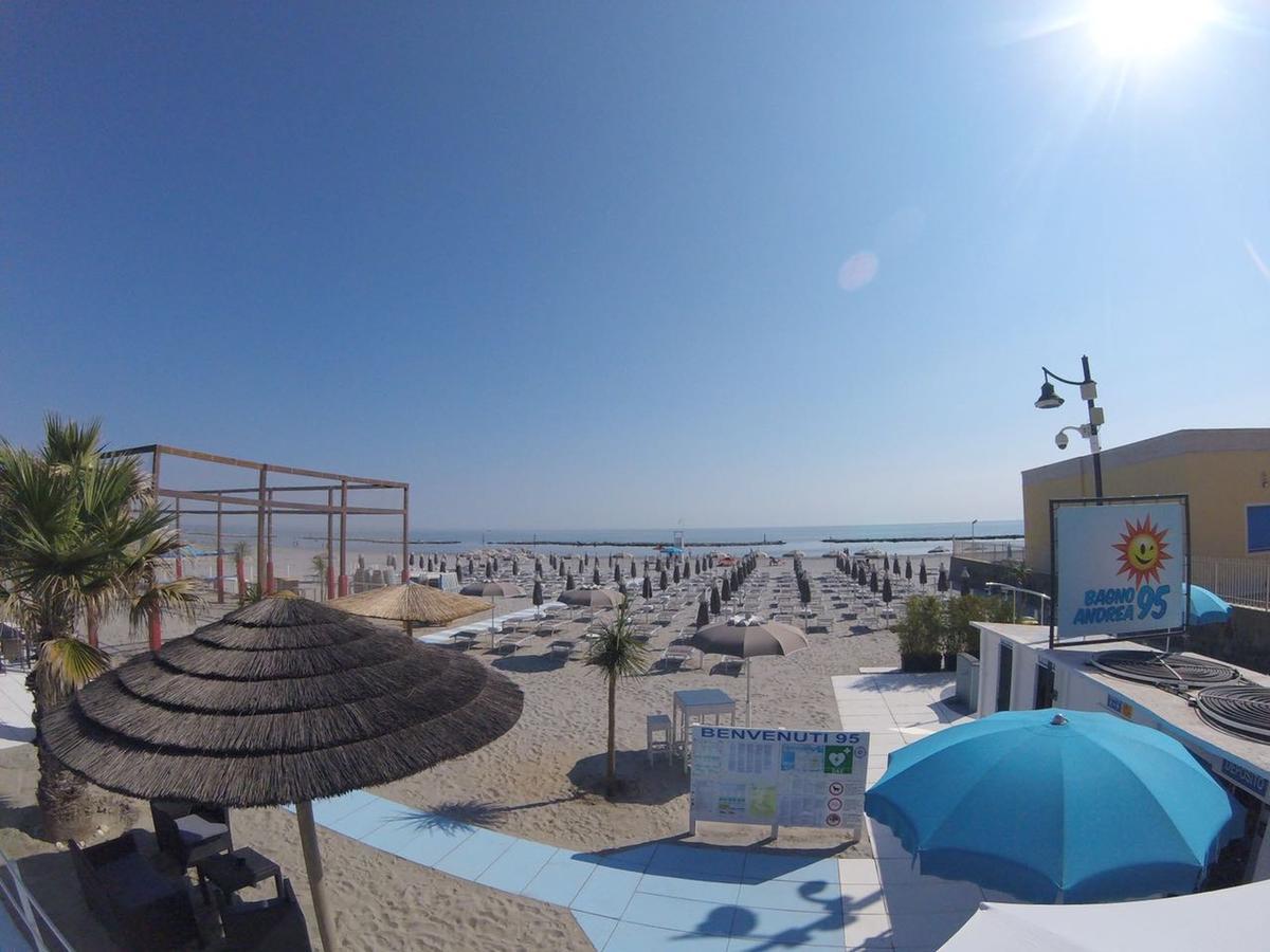 Hotel Villa Cesira Bellaria-Igea Marina Extérieur photo