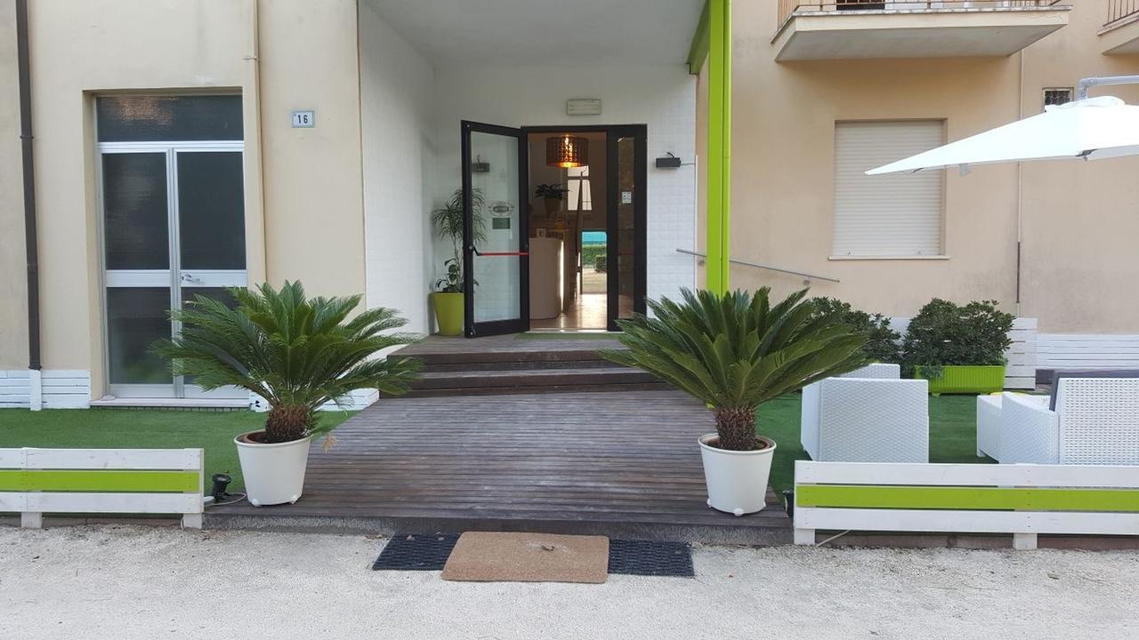 Hotel Villa Cesira Bellaria-Igea Marina Extérieur photo