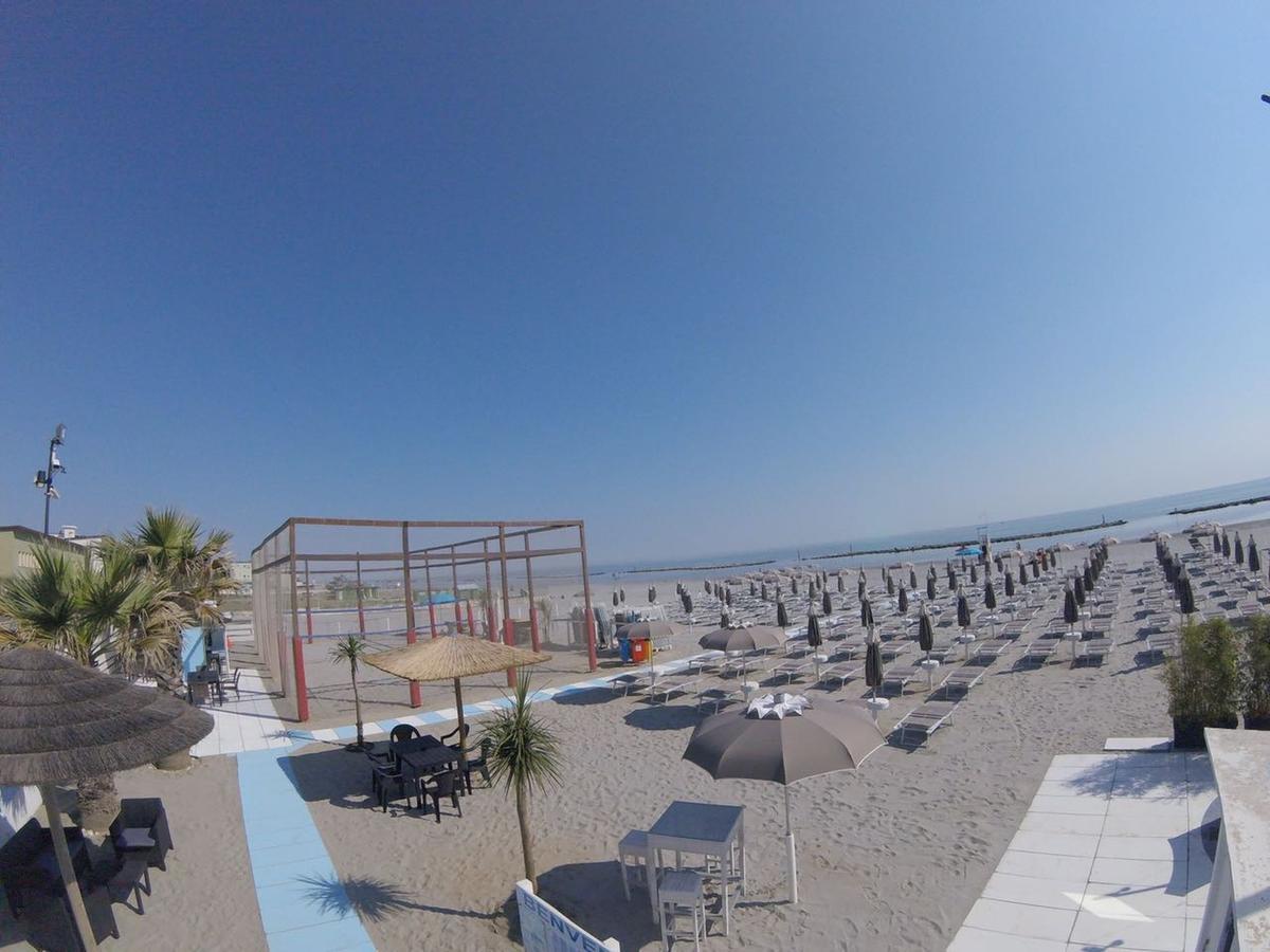 Hotel Villa Cesira Bellaria-Igea Marina Extérieur photo