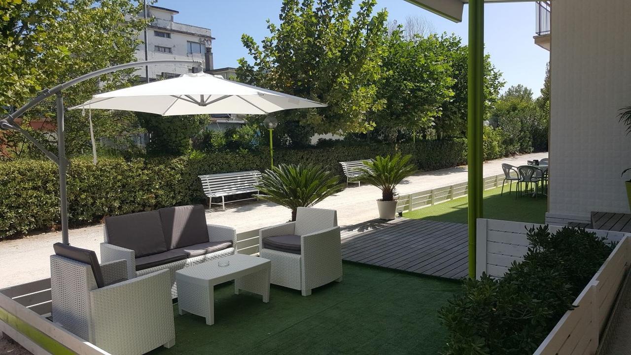 Hotel Villa Cesira Bellaria-Igea Marina Extérieur photo