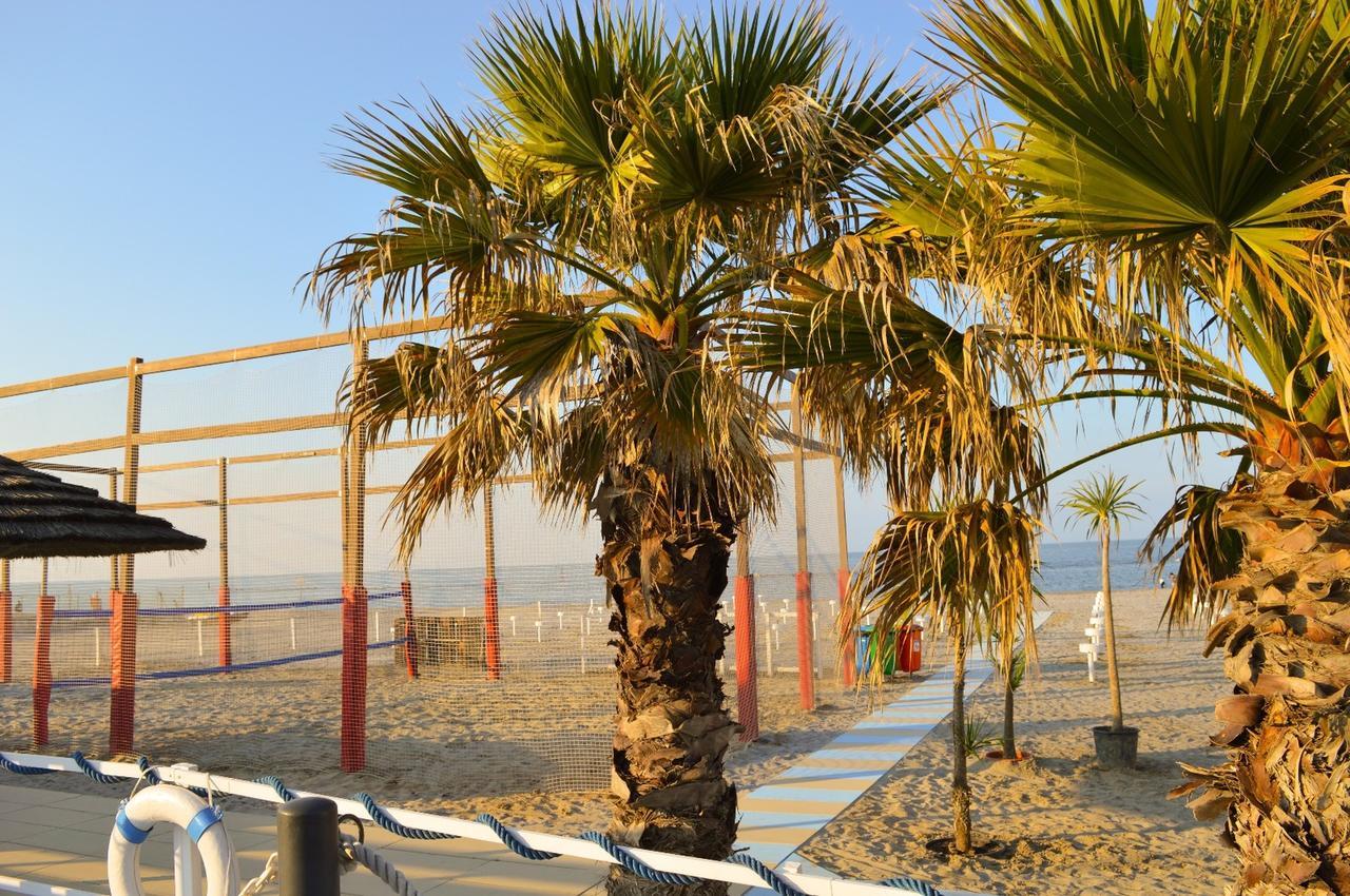 Hotel Villa Cesira Bellaria-Igea Marina Extérieur photo