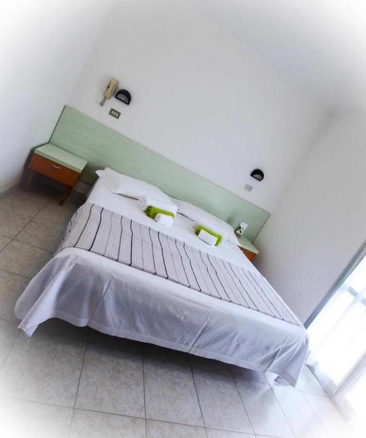 Hotel Villa Cesira Bellaria-Igea Marina Extérieur photo